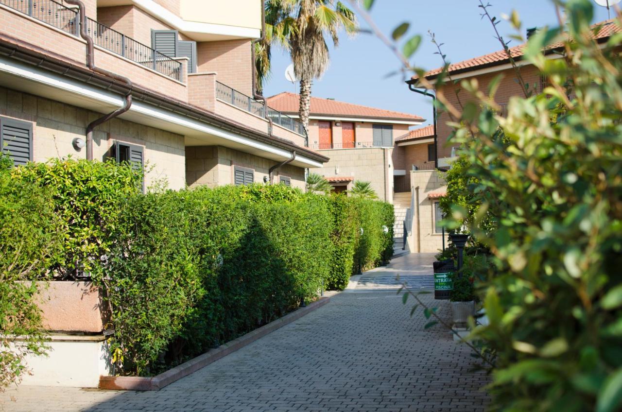 Residence Il Borgo Tortoreto Exterior foto