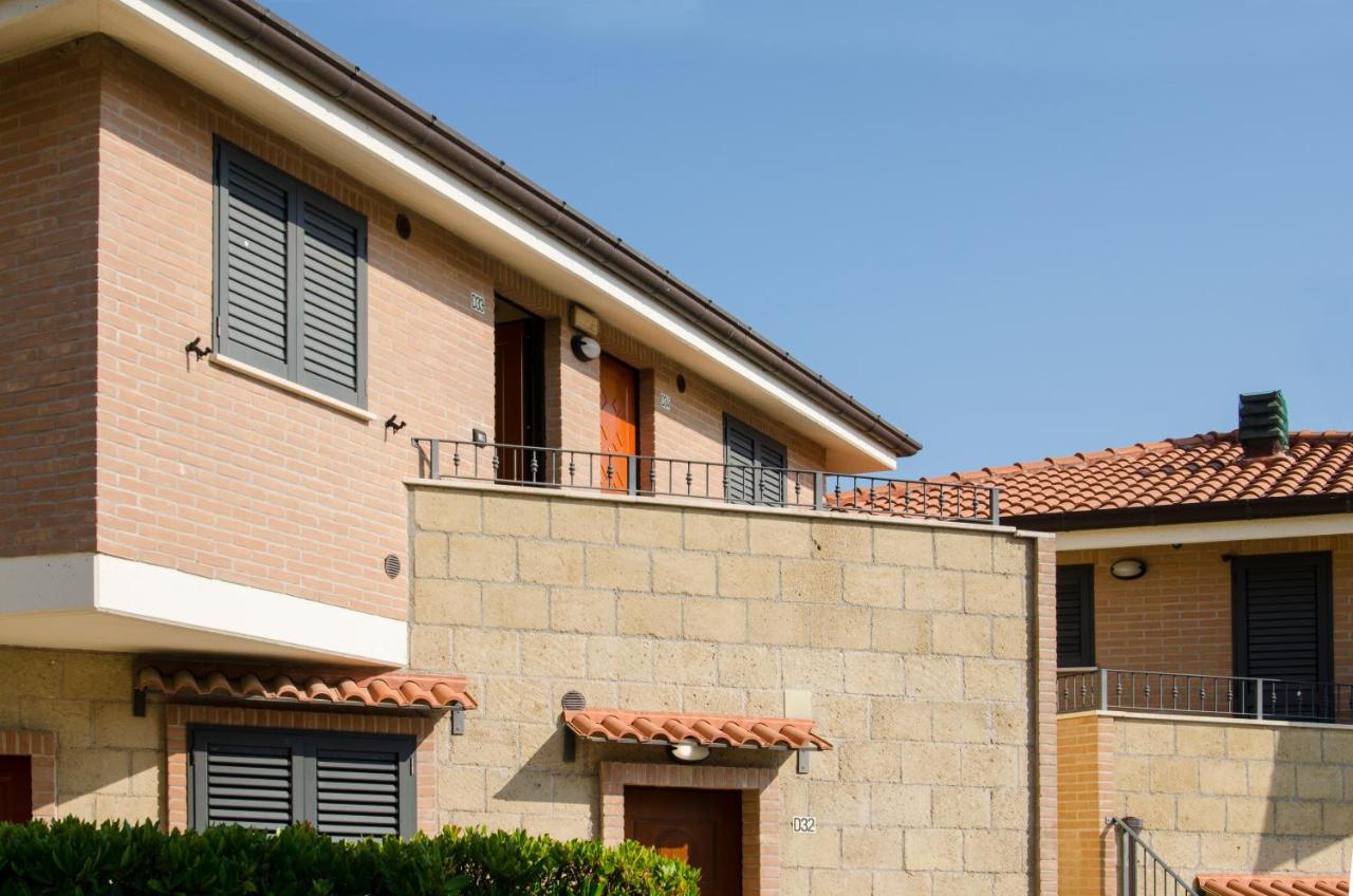 Residence Il Borgo Tortoreto Exterior foto